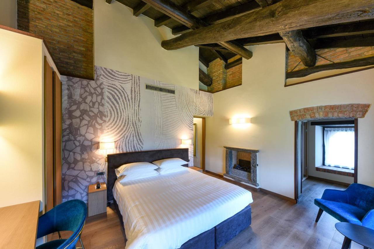 Relais & Spa Castello Di Casiglio Erba Eksteriør billede