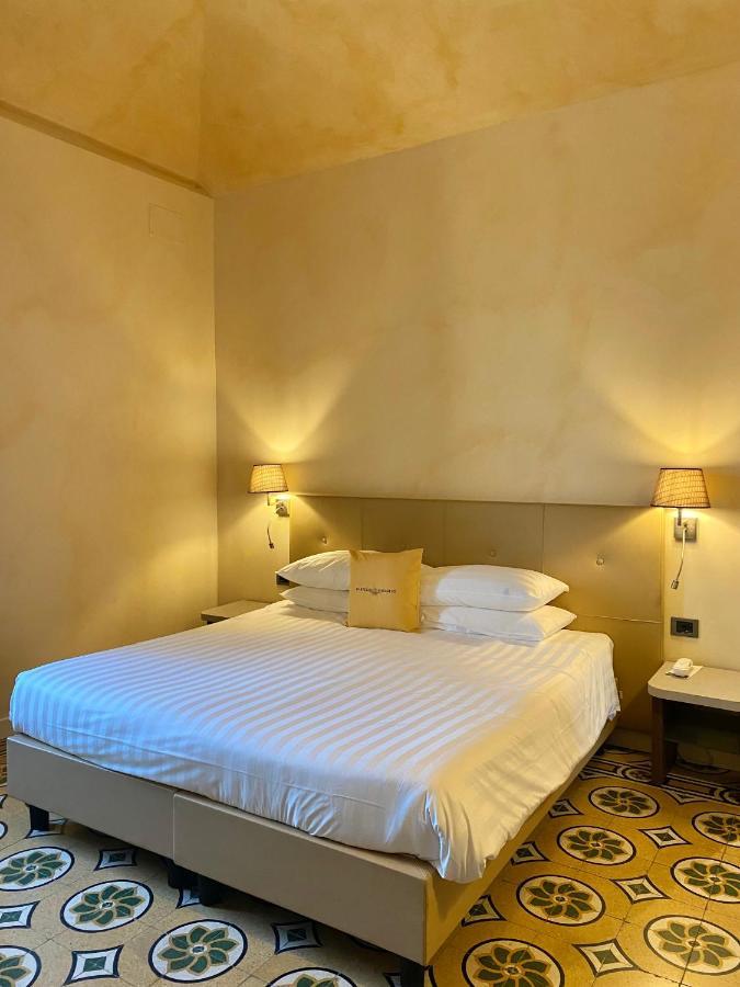 Relais & Spa Castello Di Casiglio Erba Værelse billede
