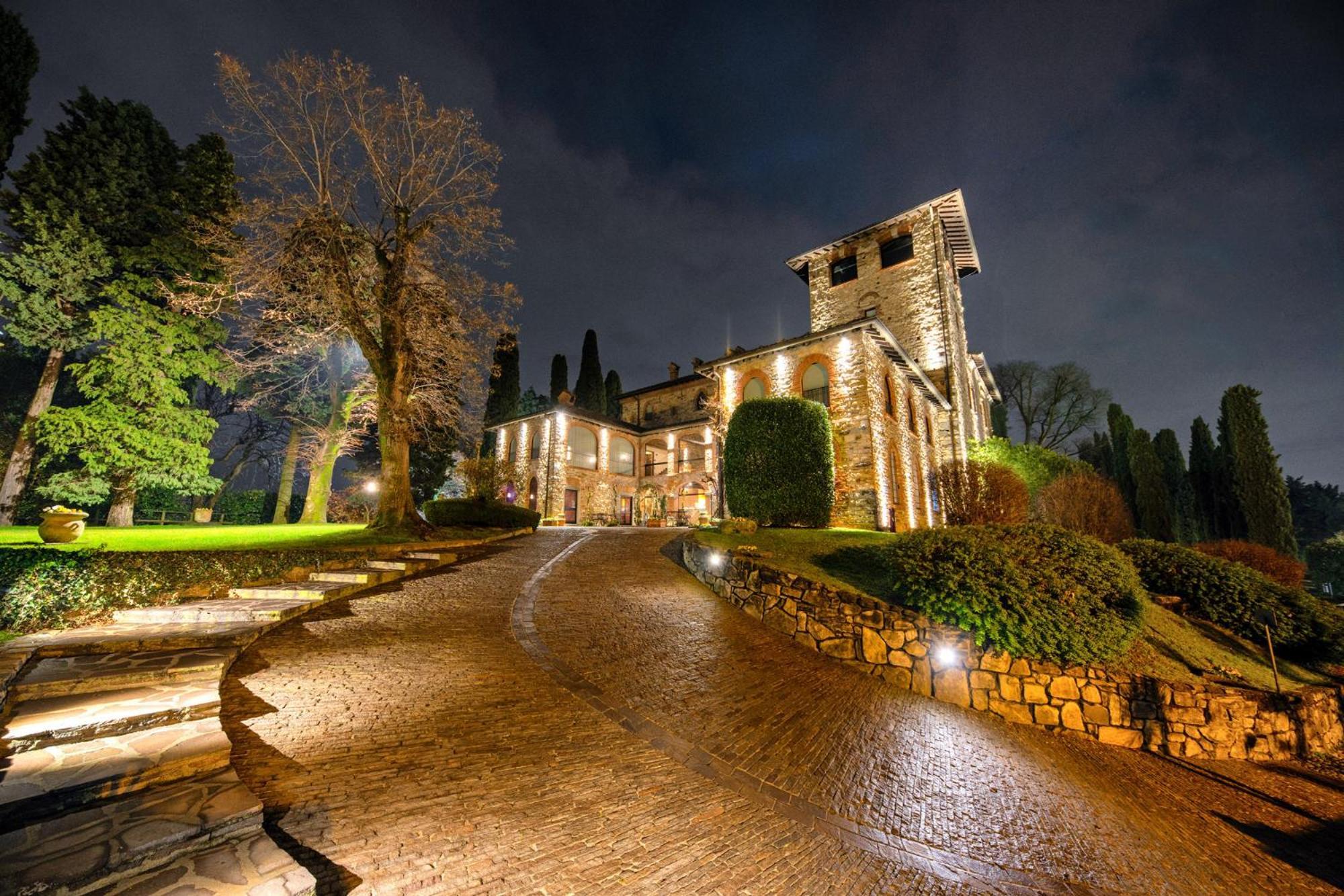 Relais & Spa Castello Di Casiglio Erba Eksteriør billede