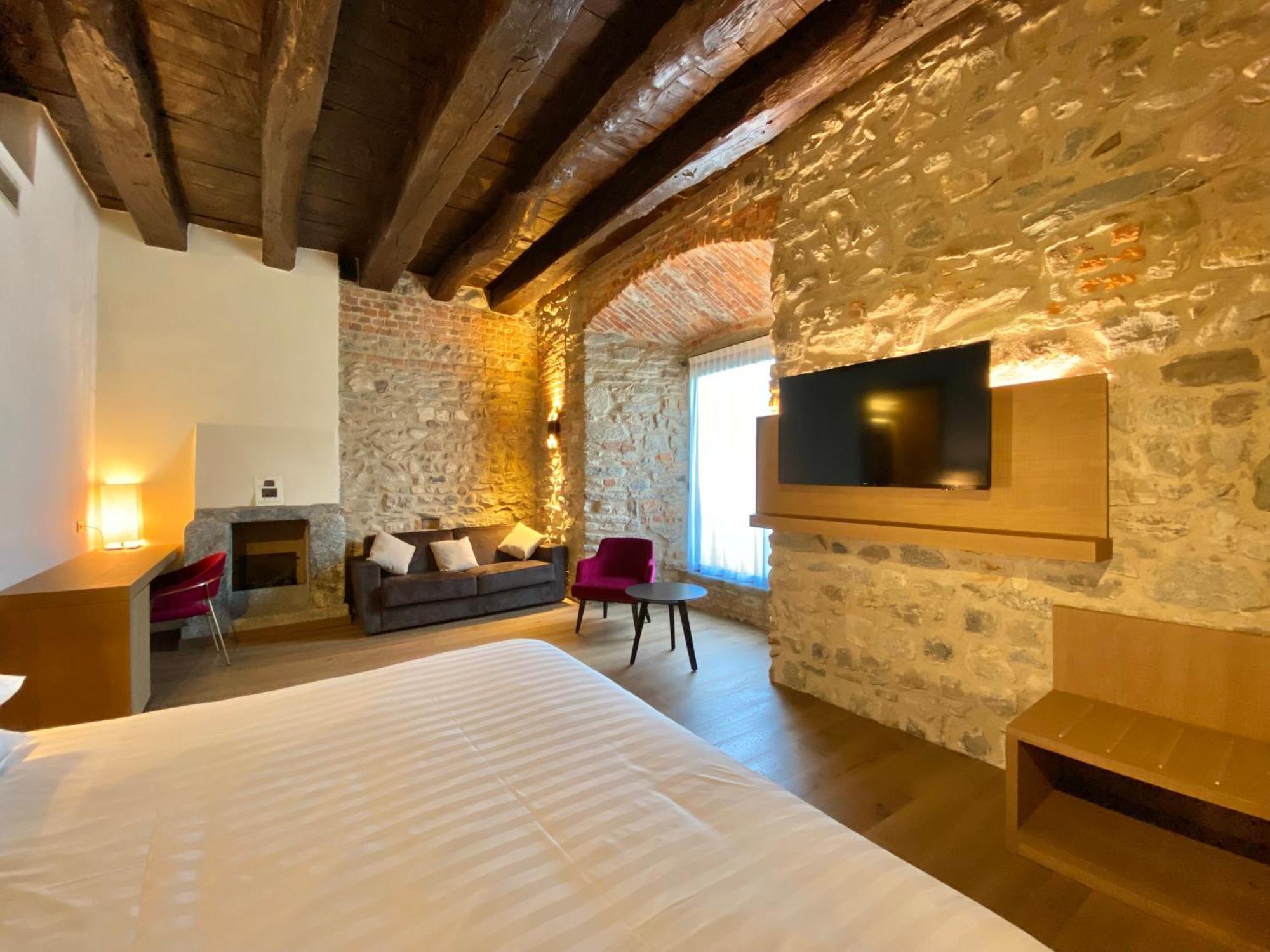 Relais & Spa Castello Di Casiglio Erba Værelse billede