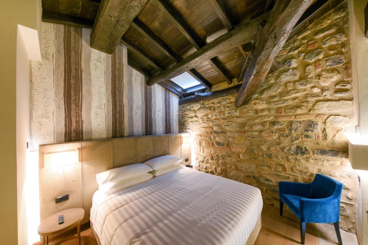 Relais & Spa Castello Di Casiglio Erba Eksteriør billede